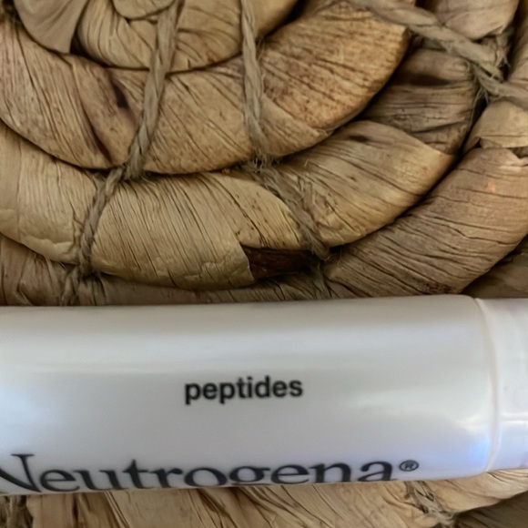 Neutrogena - Picture 8 of 9